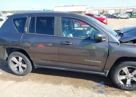 2016 Jeep Compass High Altitude Edition z USA, uszkodzony, nr VIN 1C4NJCEA9GD676987